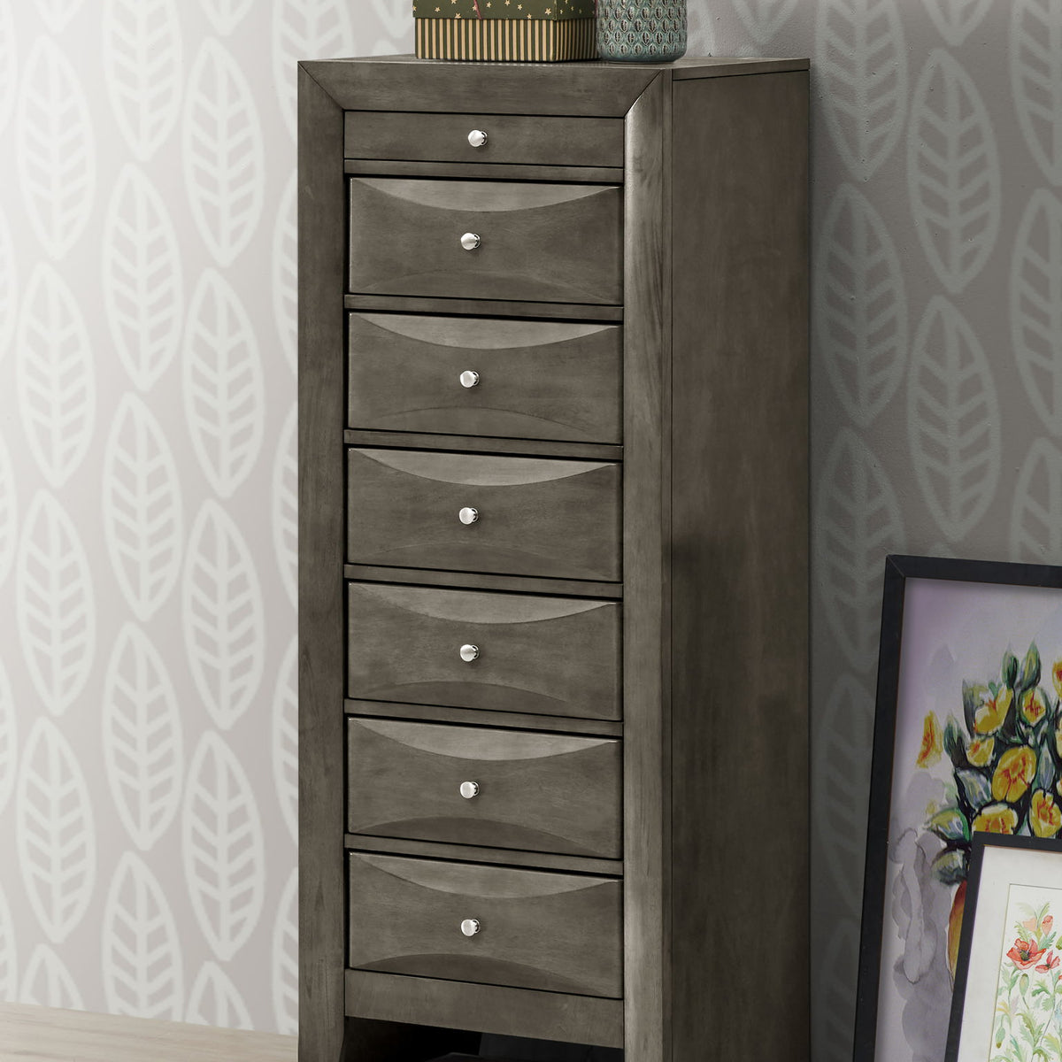 Marilla - 7 Drawer Lingerie Chest