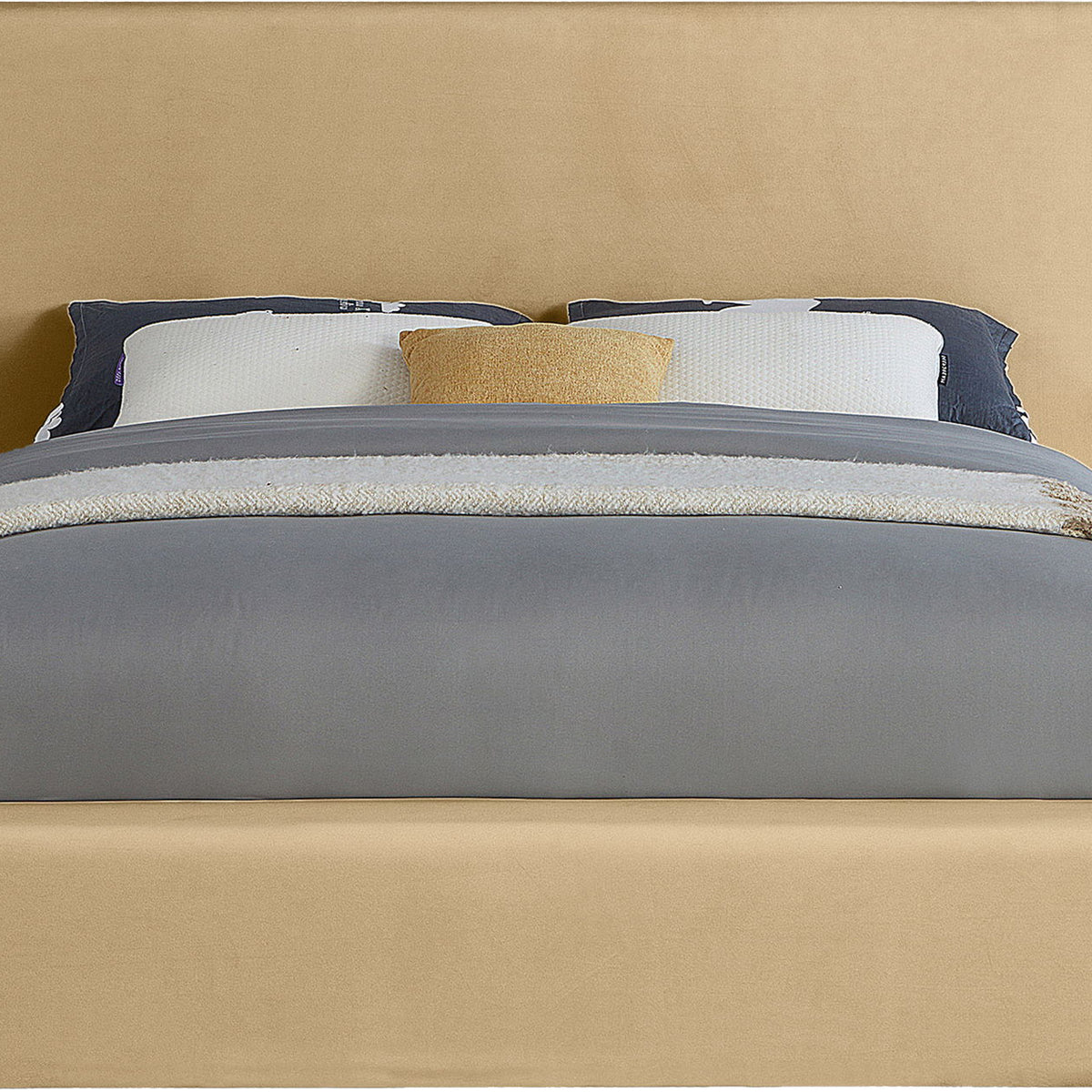 Dorian - Upholstered Bed