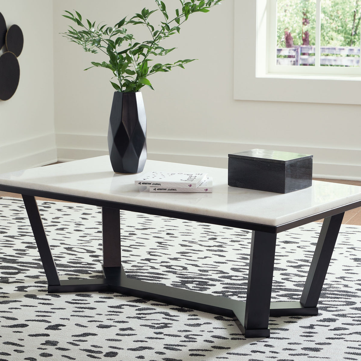 Fostead - Rectangular Cocktail Table - White / Espresso