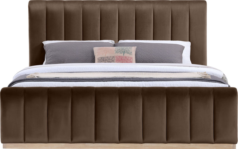 Amara - Velvet Bed