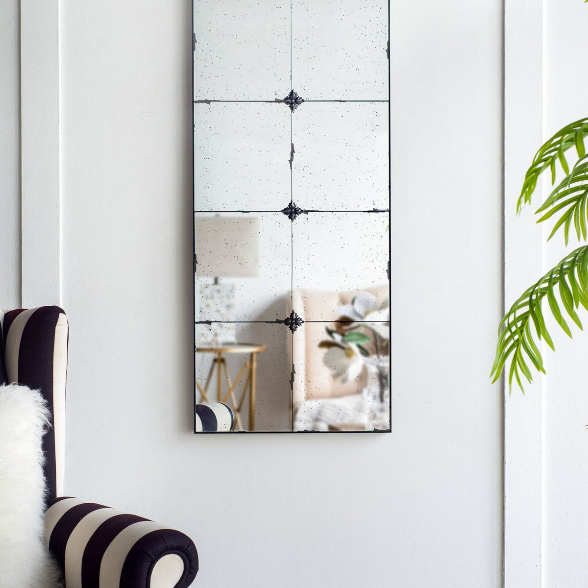 Traditional Decor Style Antique Glass Panel Mirror, Wall Mirror For Bathroom Entryway Console Lean Against Wall