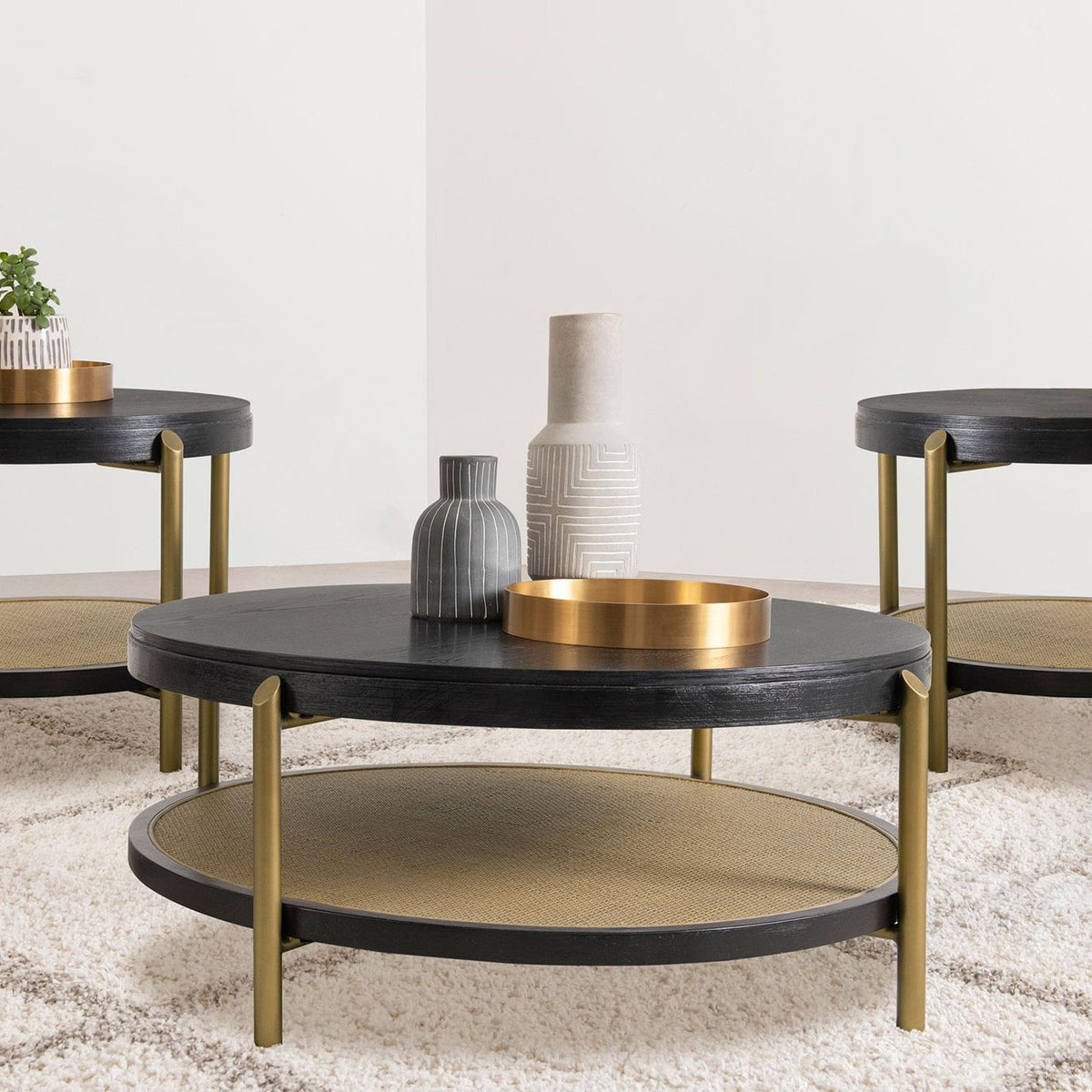 Arini 3-piece Round Coffee and End Table Set Black