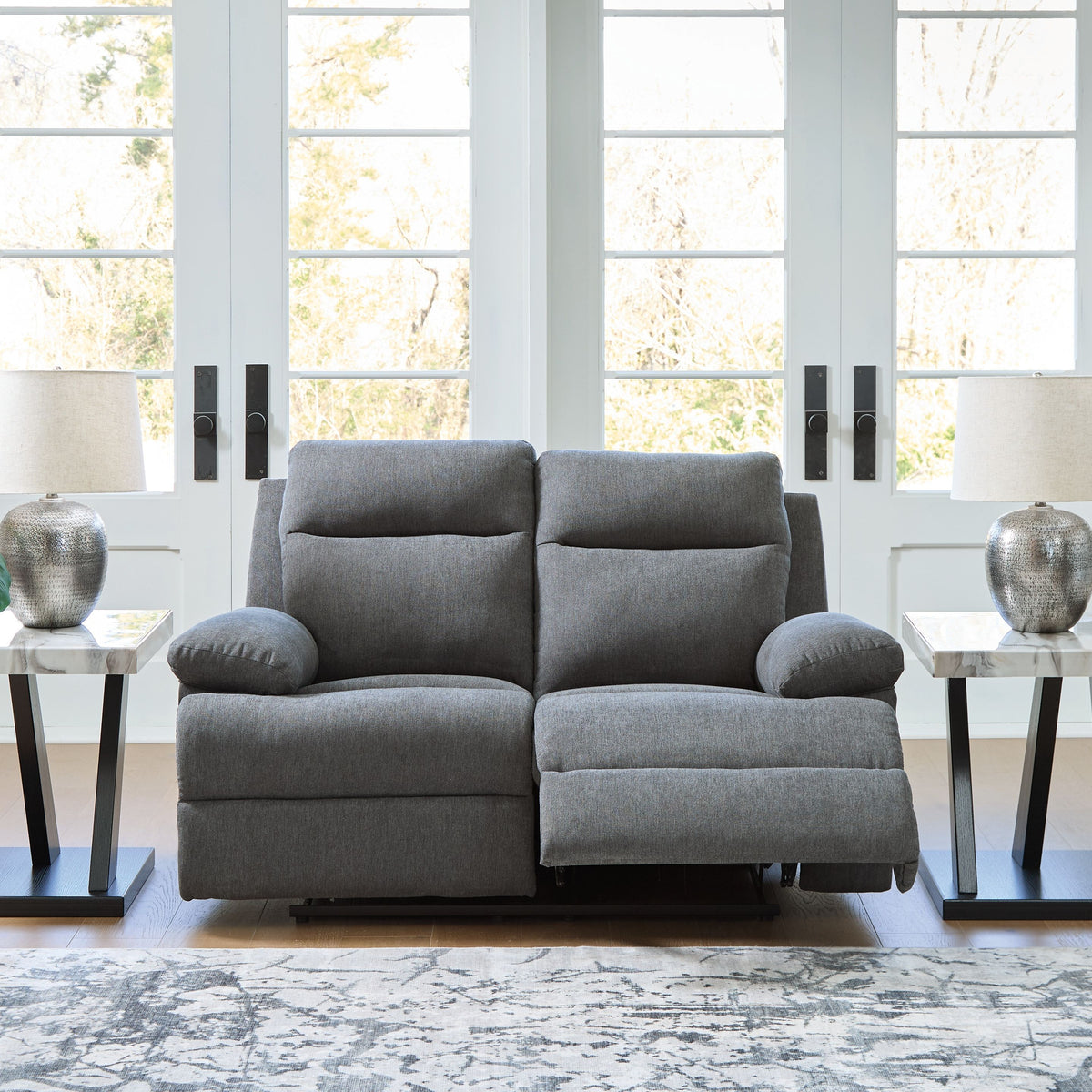 Side-Swipe - Reclining Loveseat