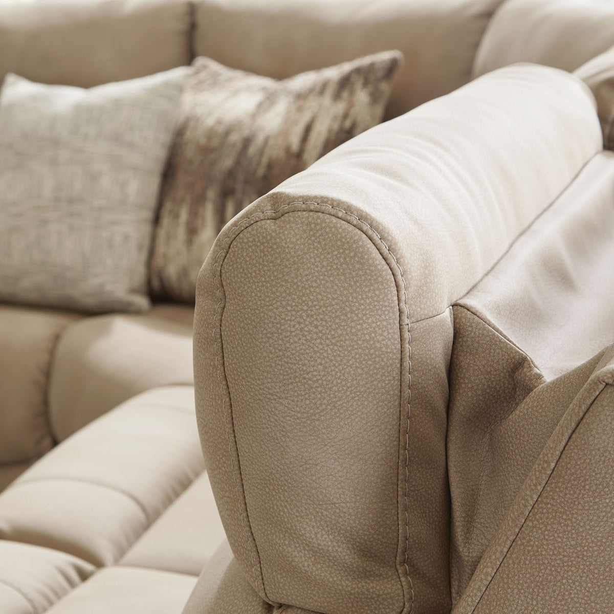 Next-Gen Durapella - 4 Piece Reclining Sectional
