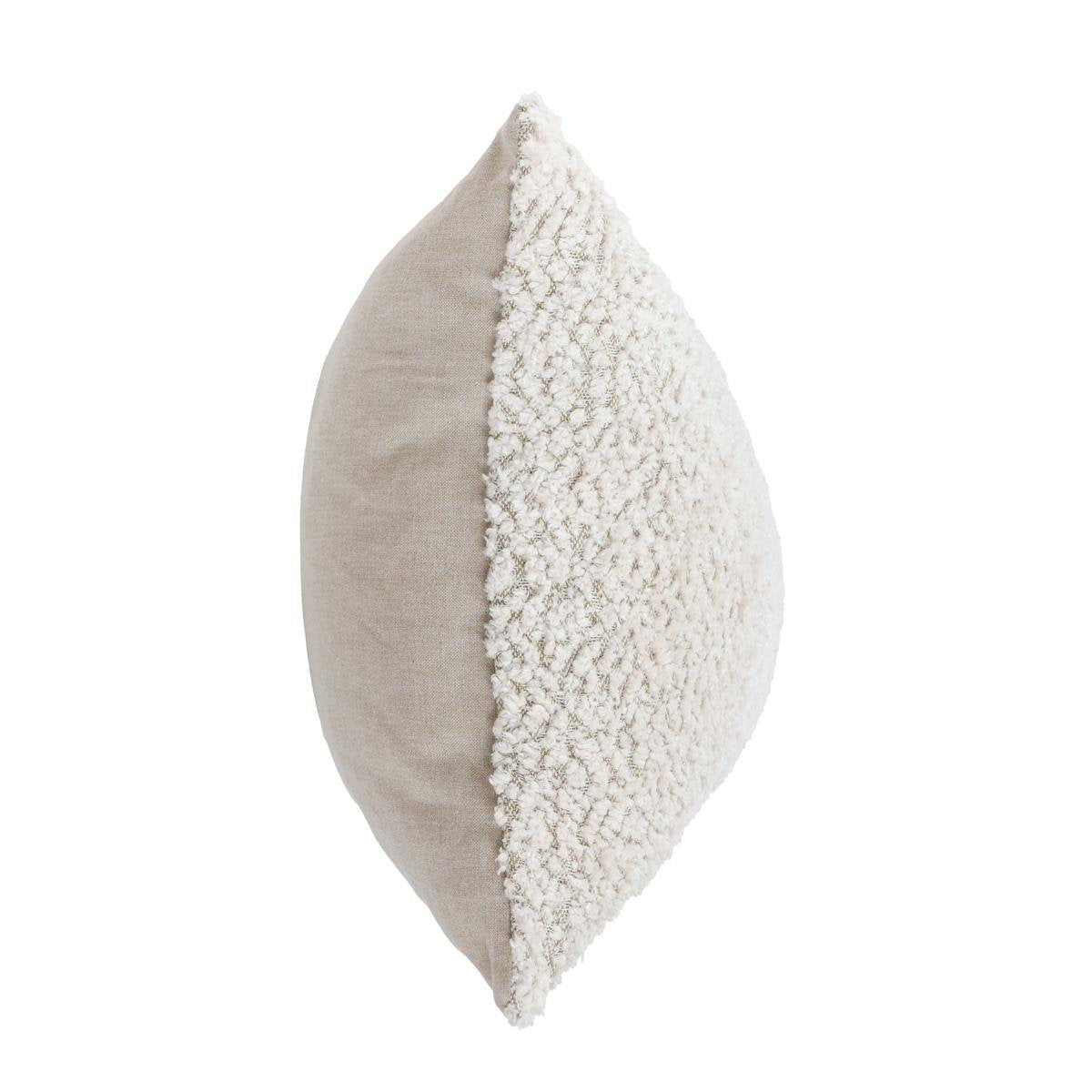 Villa Classics - Maris Pillow 16' x 36' - Ivory/Natural