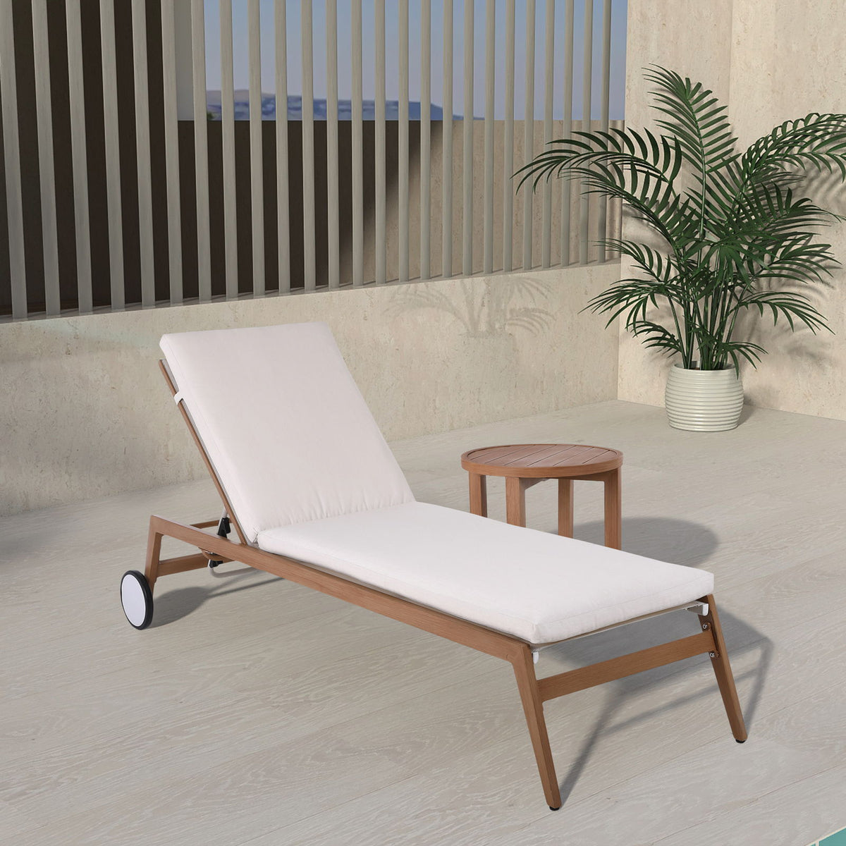 Maui - Water Resistant Outdoor Patio Lounger