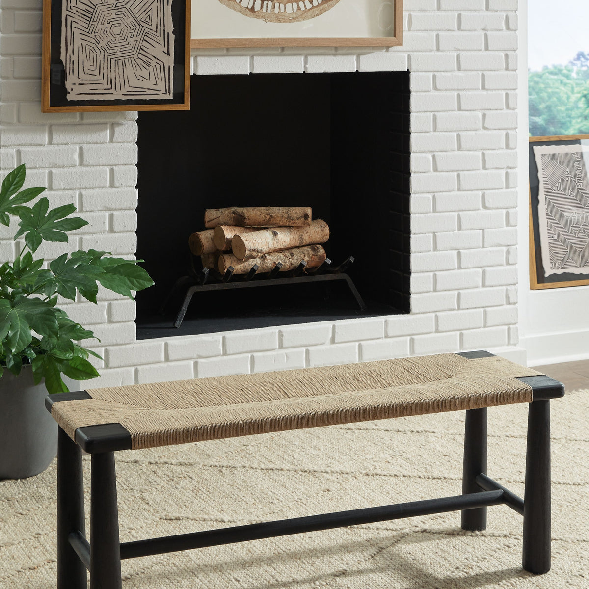 Acerman - Black / Natural - Accent Bench