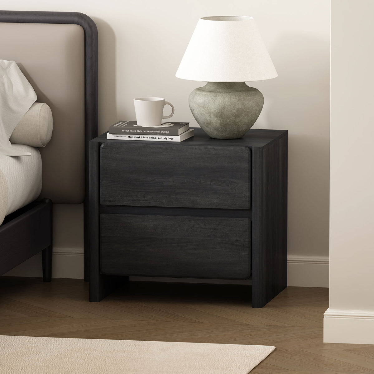 Manhattan Linda - Nightstand