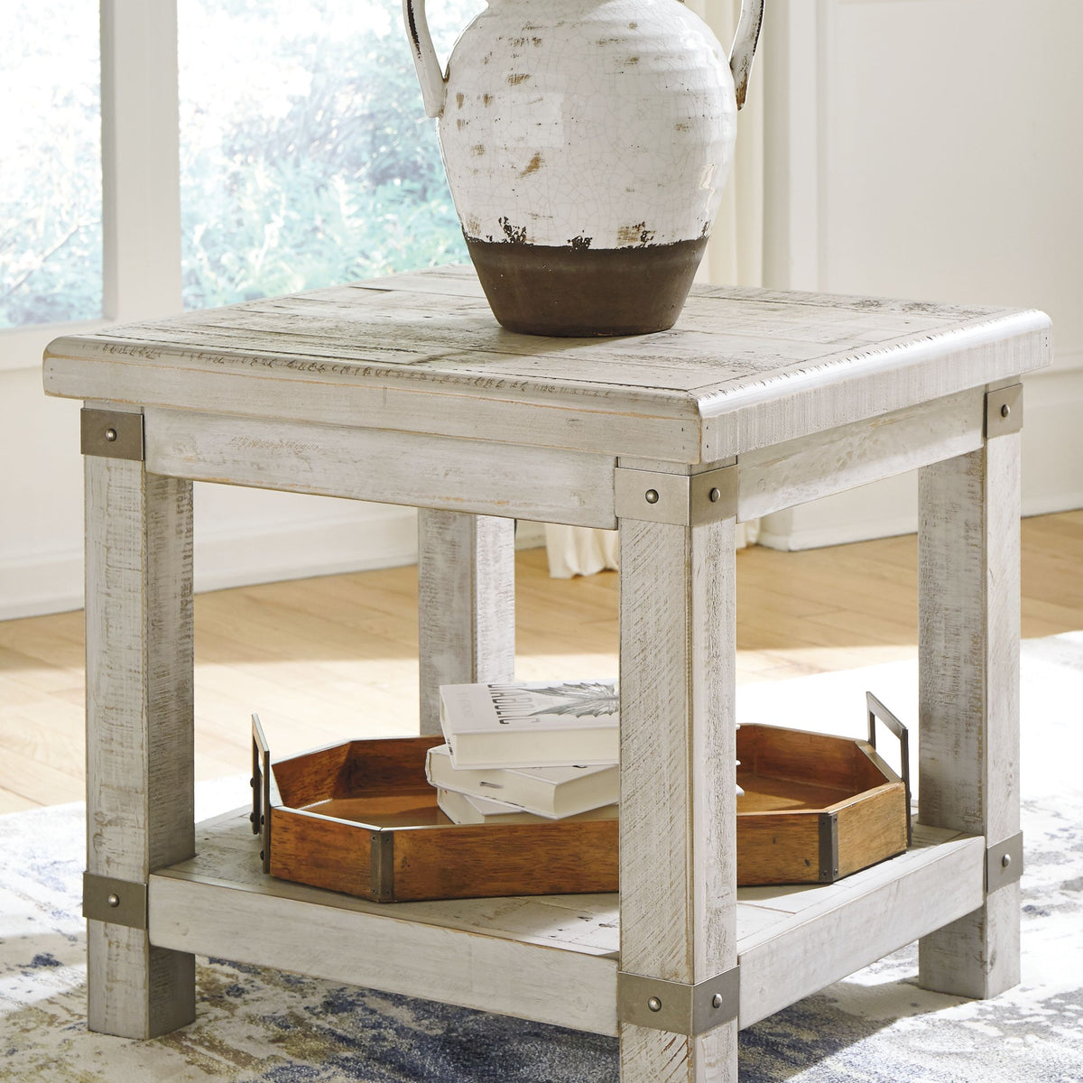 Carynhurst - Rectangular End Table - White Wash Gray