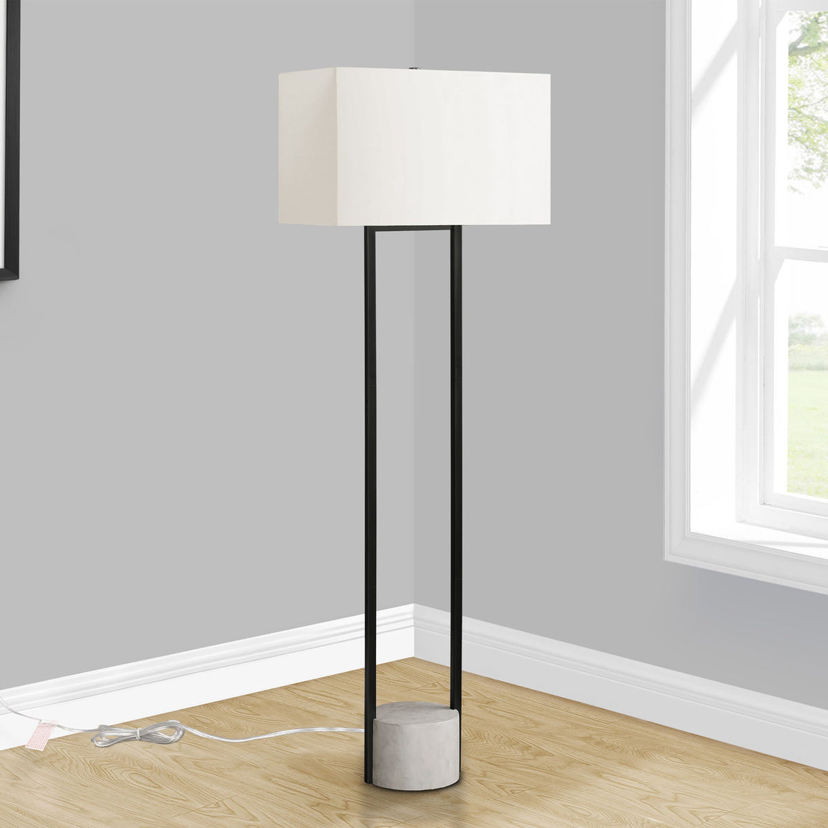 Lighting, Floor Lamp, Contemporary - Black / Beige