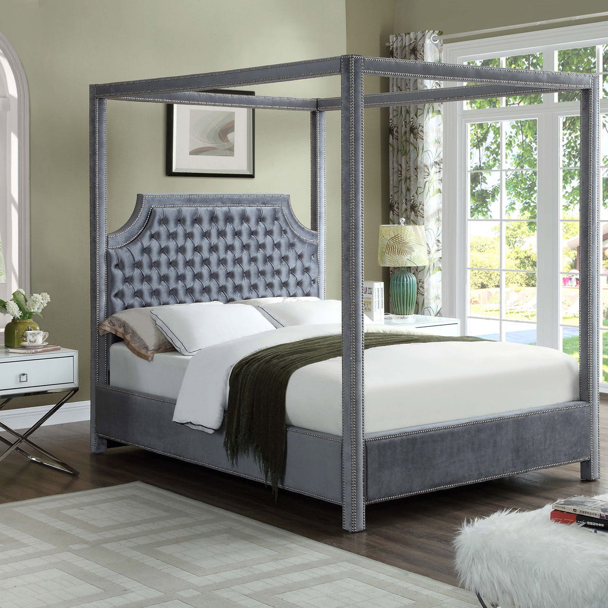Rowan - Canopy Bed