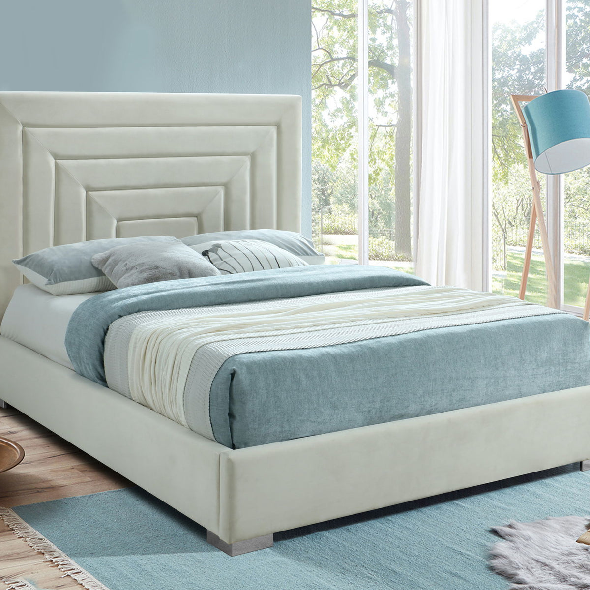 Nora - Bed