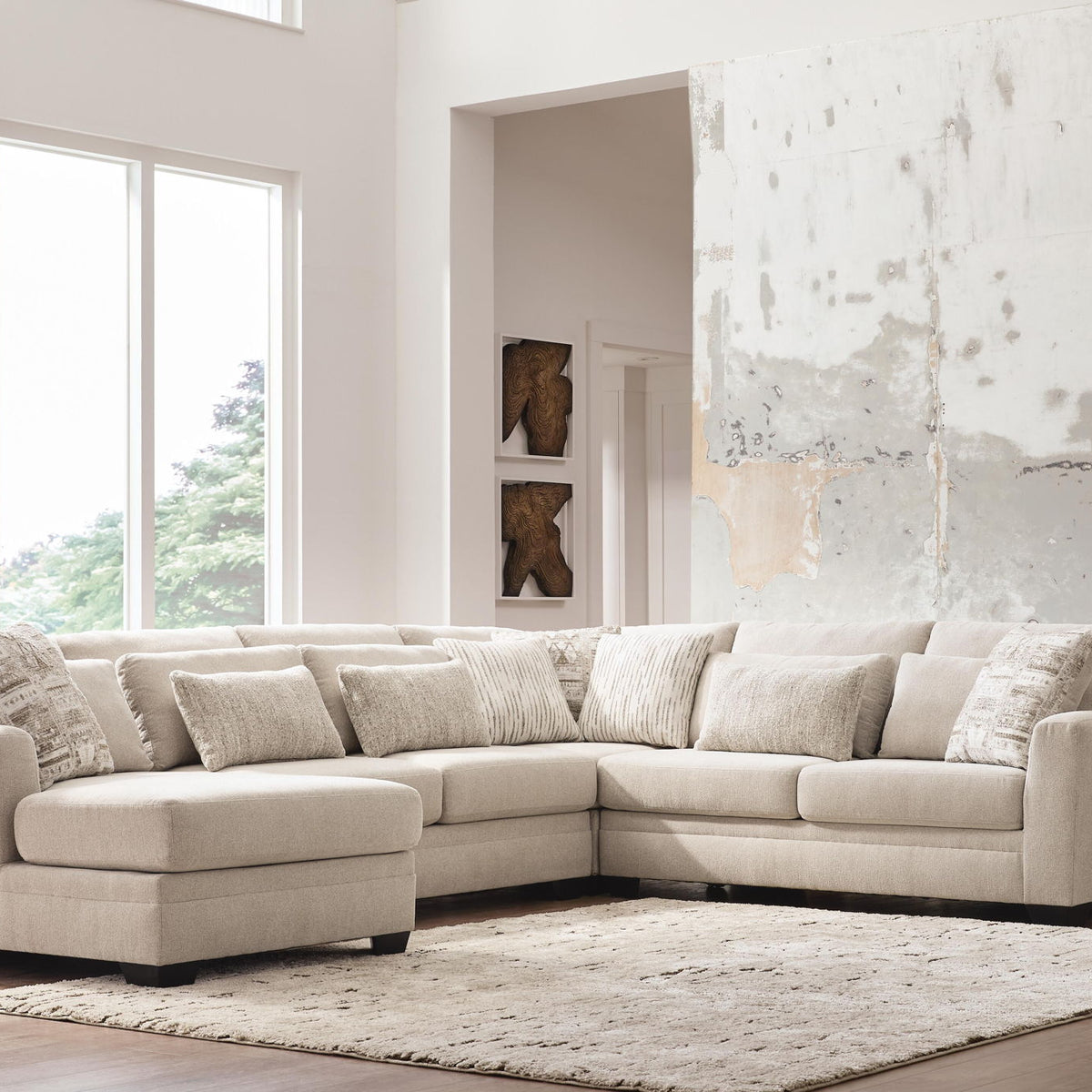 Mandi Point - Sectional