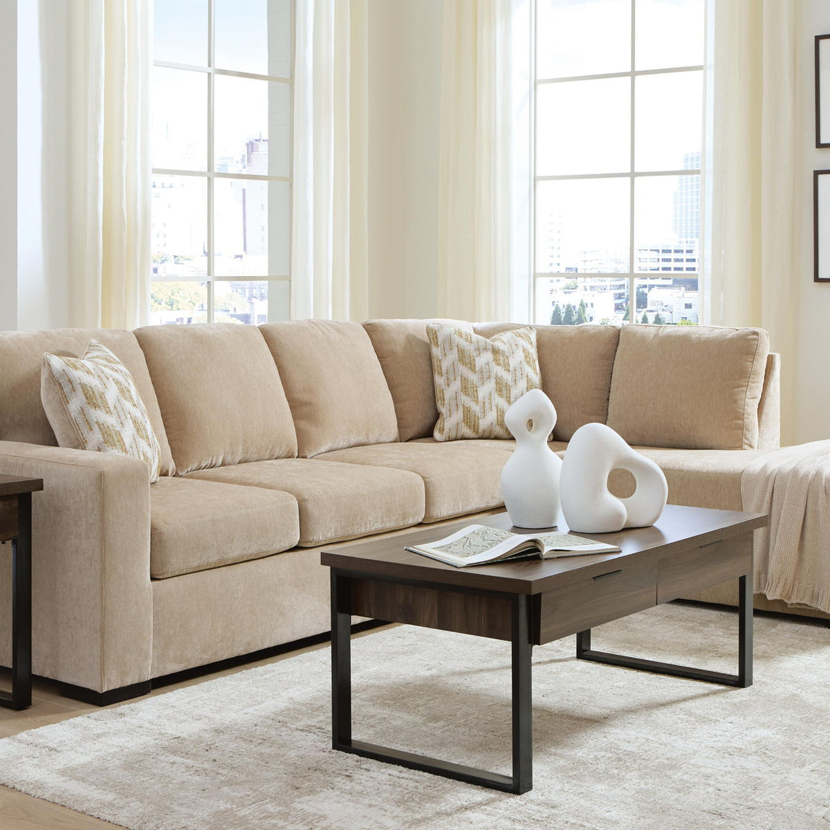 Bridgepoint - Sectional
