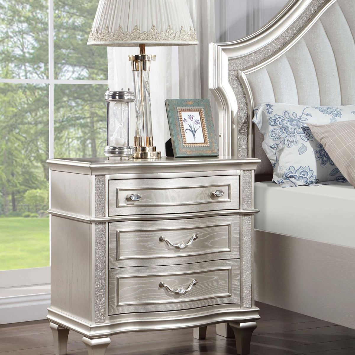 Evangeline 3-drawer Nightstand Silver Oak