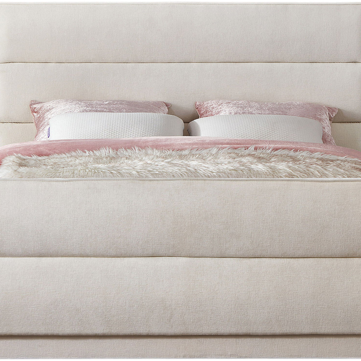 Paxton - Bed