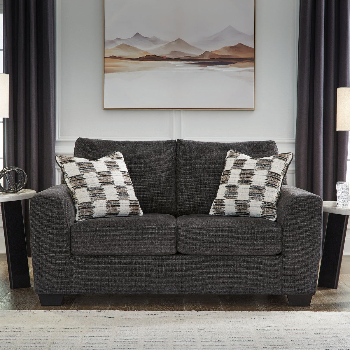 Loreo - Loveseat