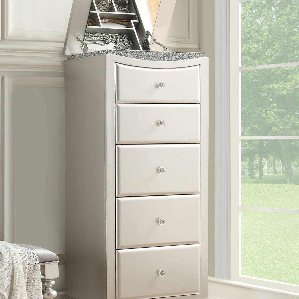 Maverick - Lingerie Chest - Silver