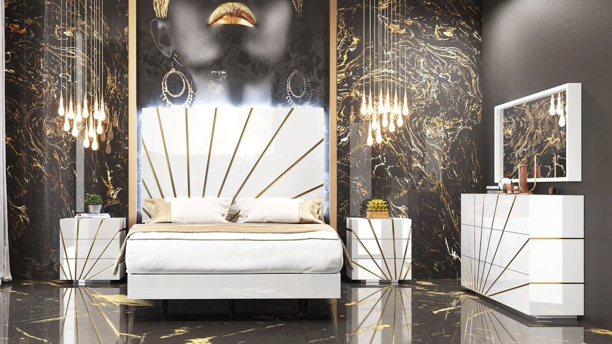 Oro - Bed With Light