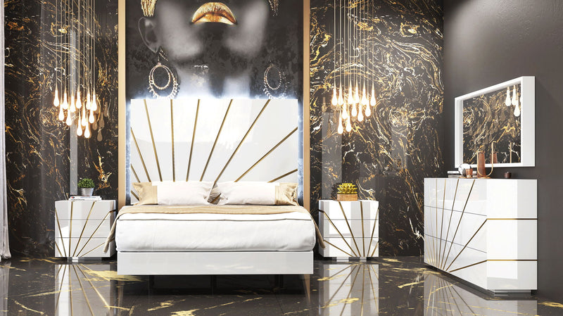 Oro - Bed With Light
