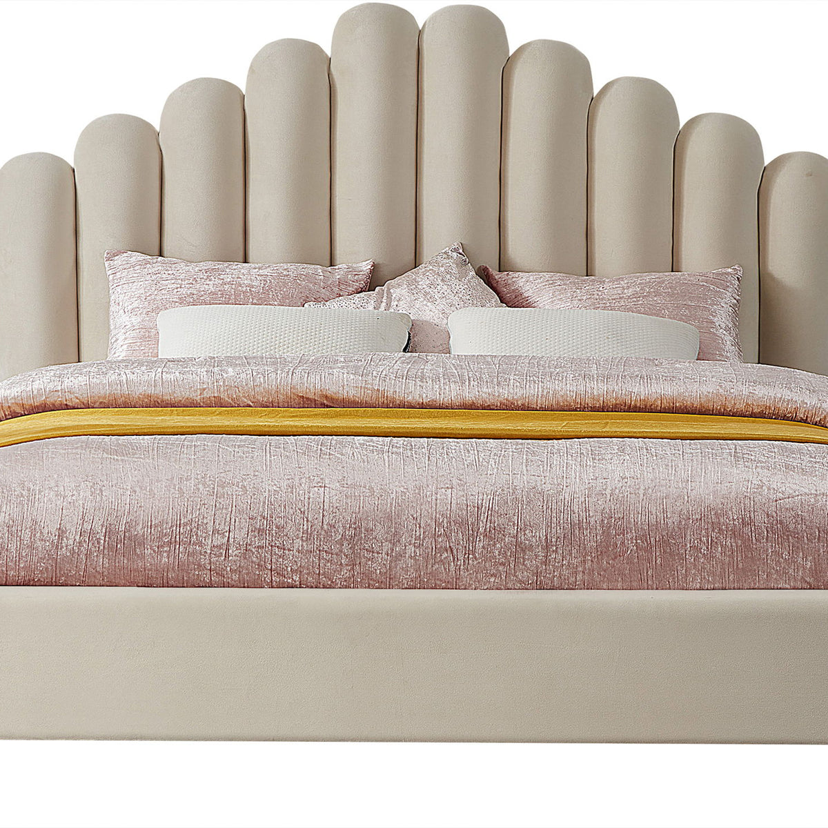 Lily - Bed