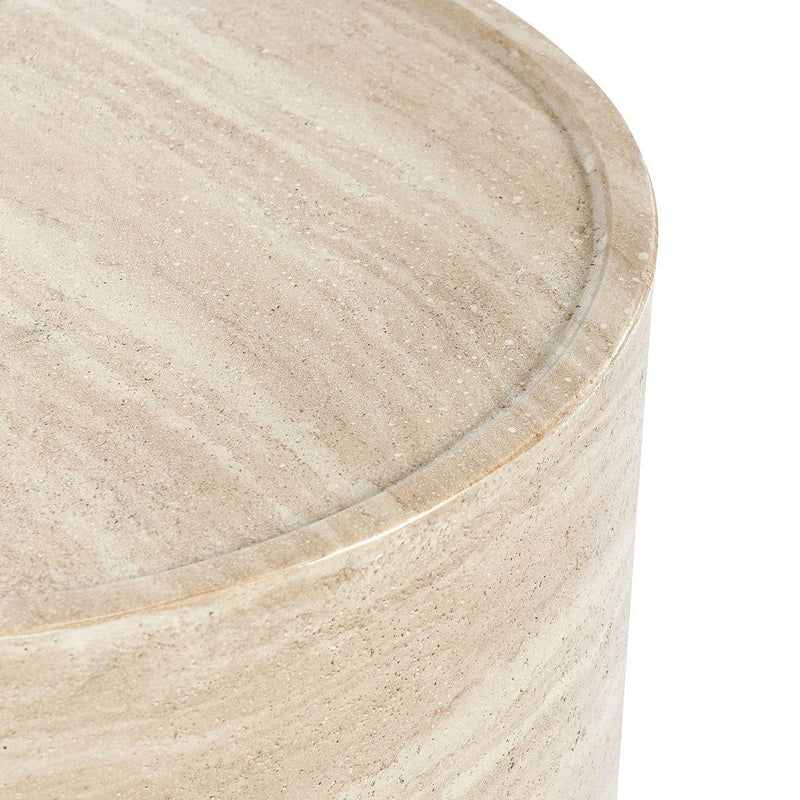 Outdoor round concrete table rim detail, travertine finish with smooth rounded edge.