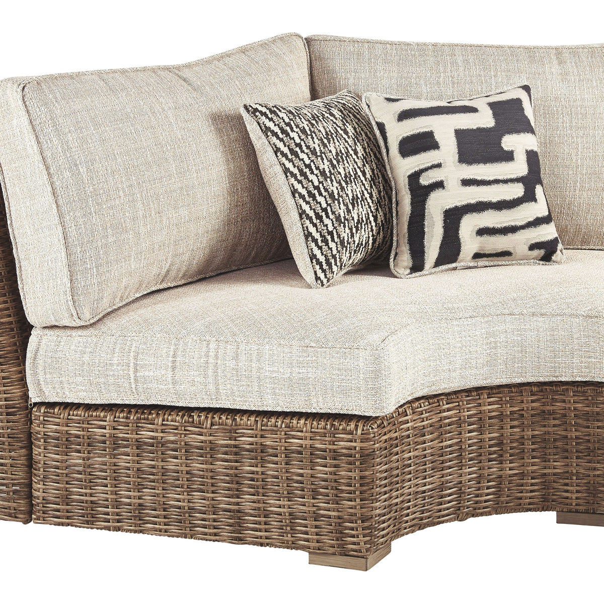 Beachcroft - Beige - Curved Corner Chair w/Cushion