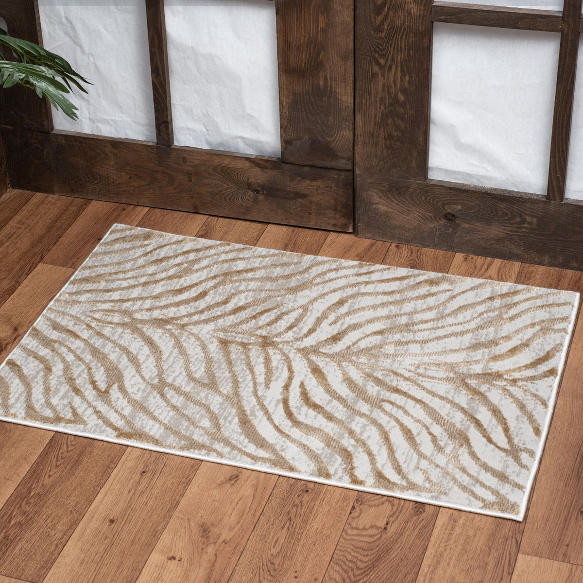 Elegance - 5'3" X 7'3" Area Rug - Gold