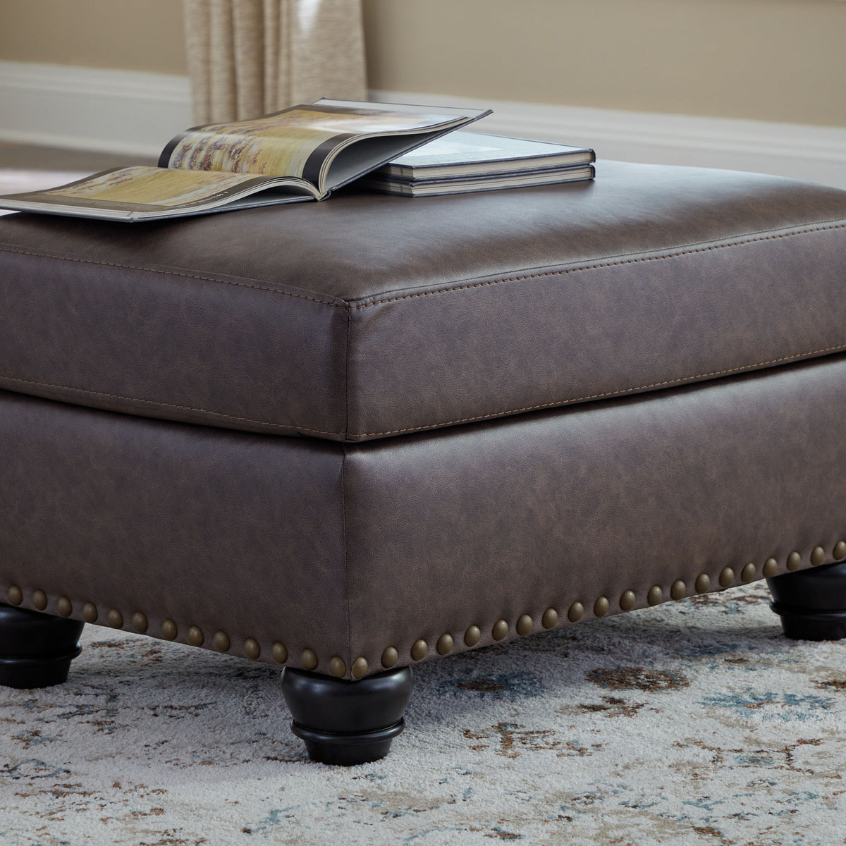 Roxmere - Ottoman - Umber