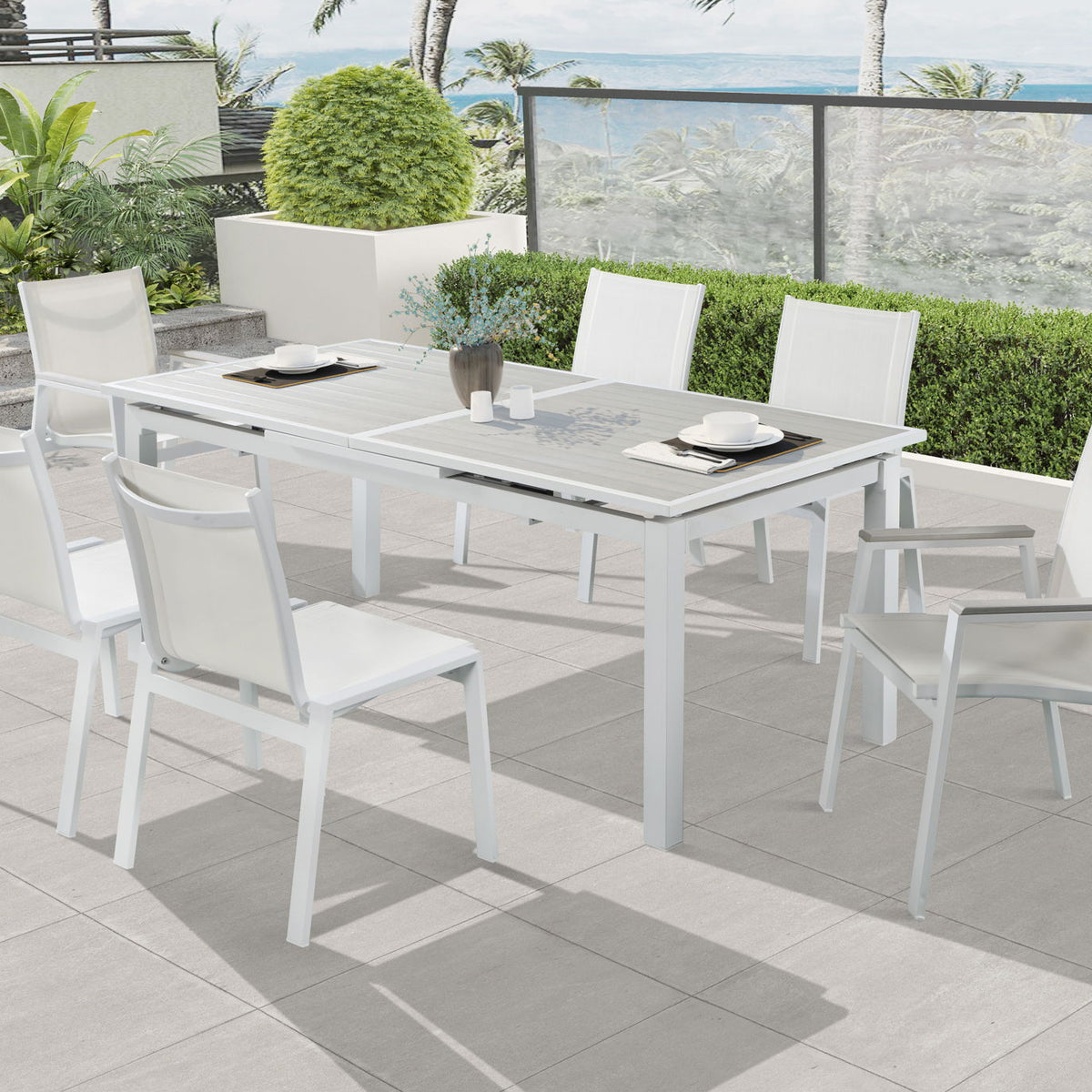 Nizuc - Outdoor Patio Extendable Dining Table