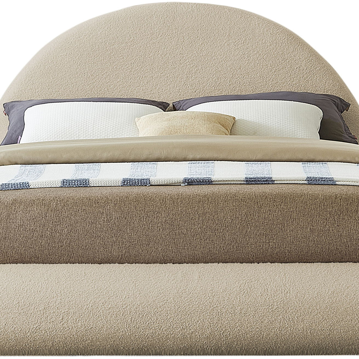 Rudy - Bed