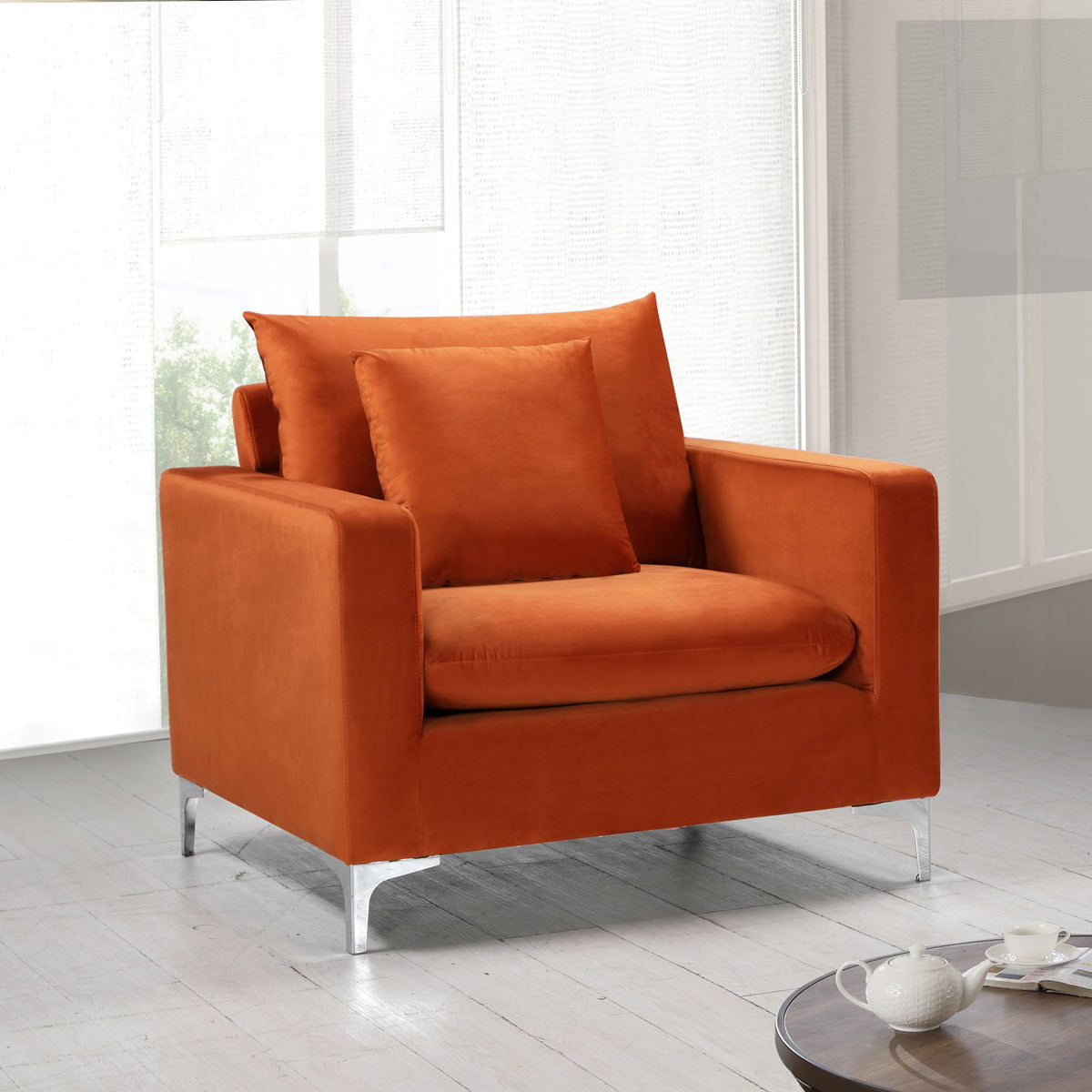 Naomi - Chair