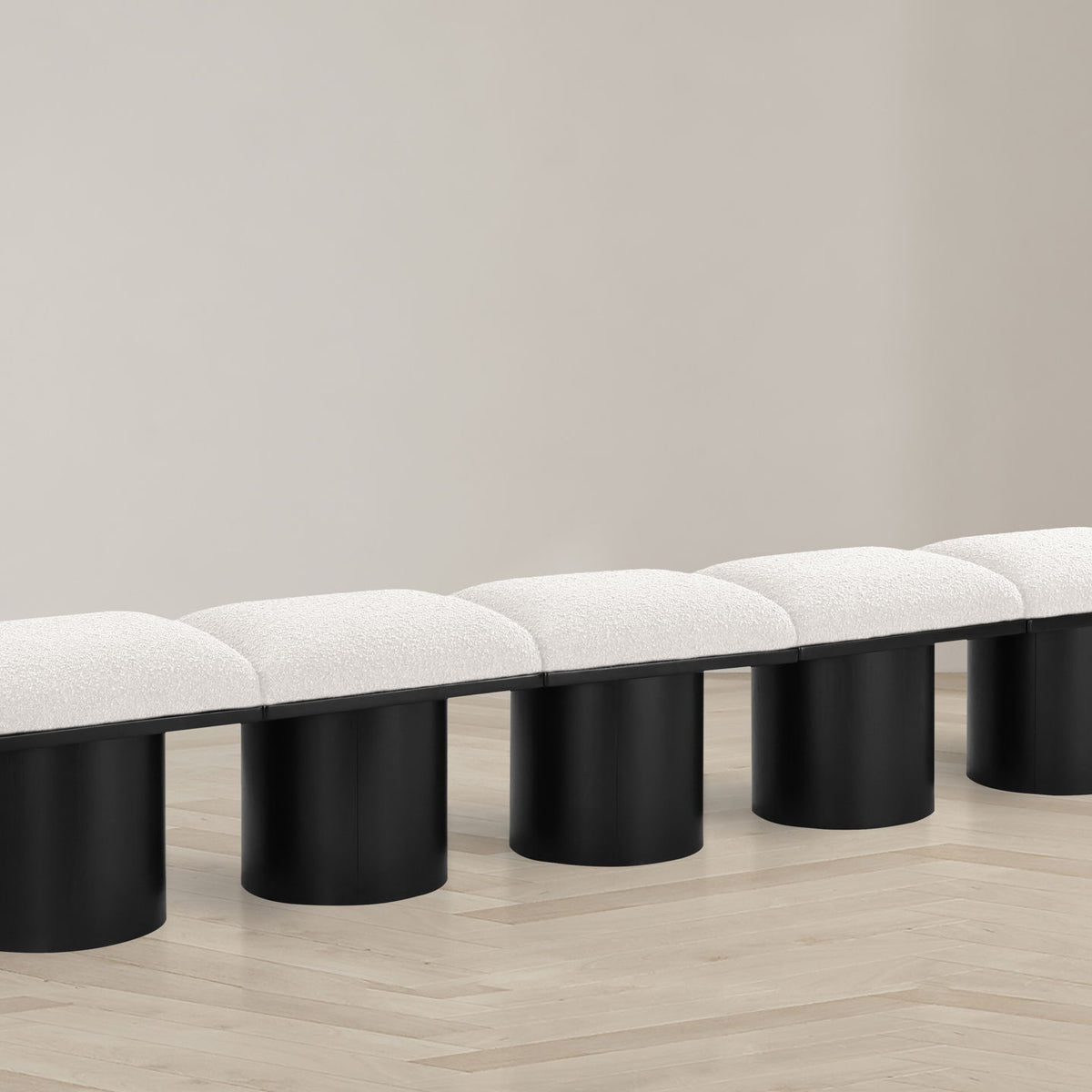 Pavilion - 5 Piece Modular Bench With Black Base