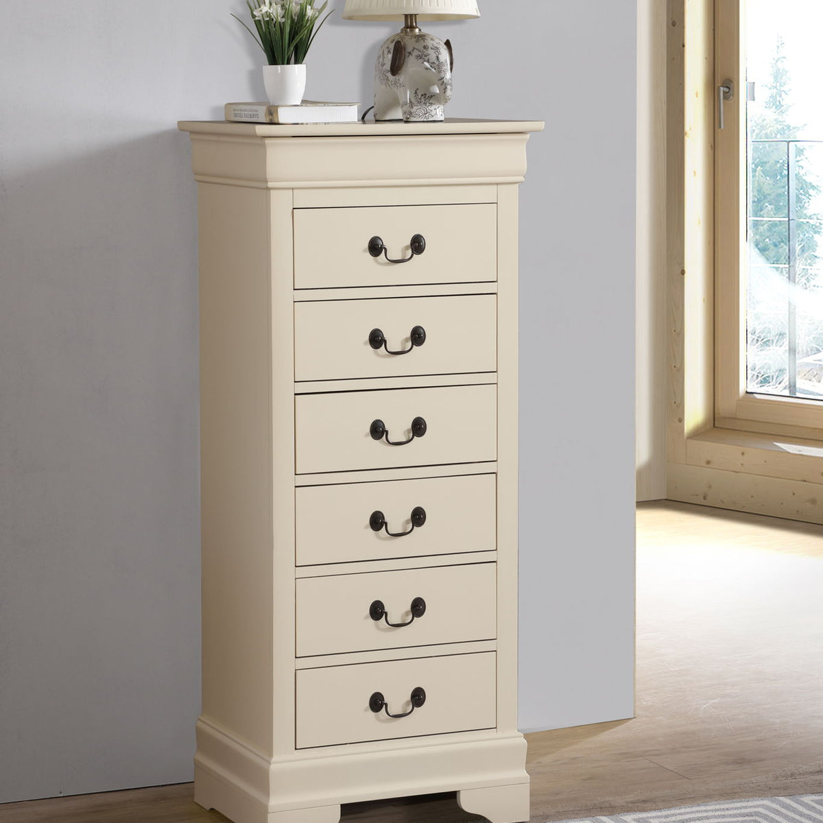 Traditional Style Lingerie Storage Chest Timeless