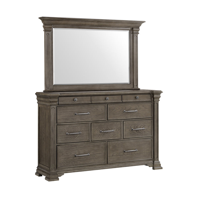 Kings Court - 10-Drawer Dresser