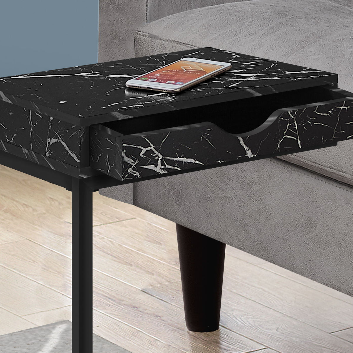 Accent Table, C - Shaped Contemporary & Modern Elegant Design